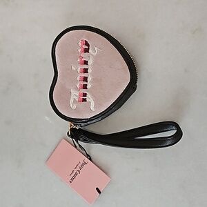 Juicy Couture 💗 Wristlet